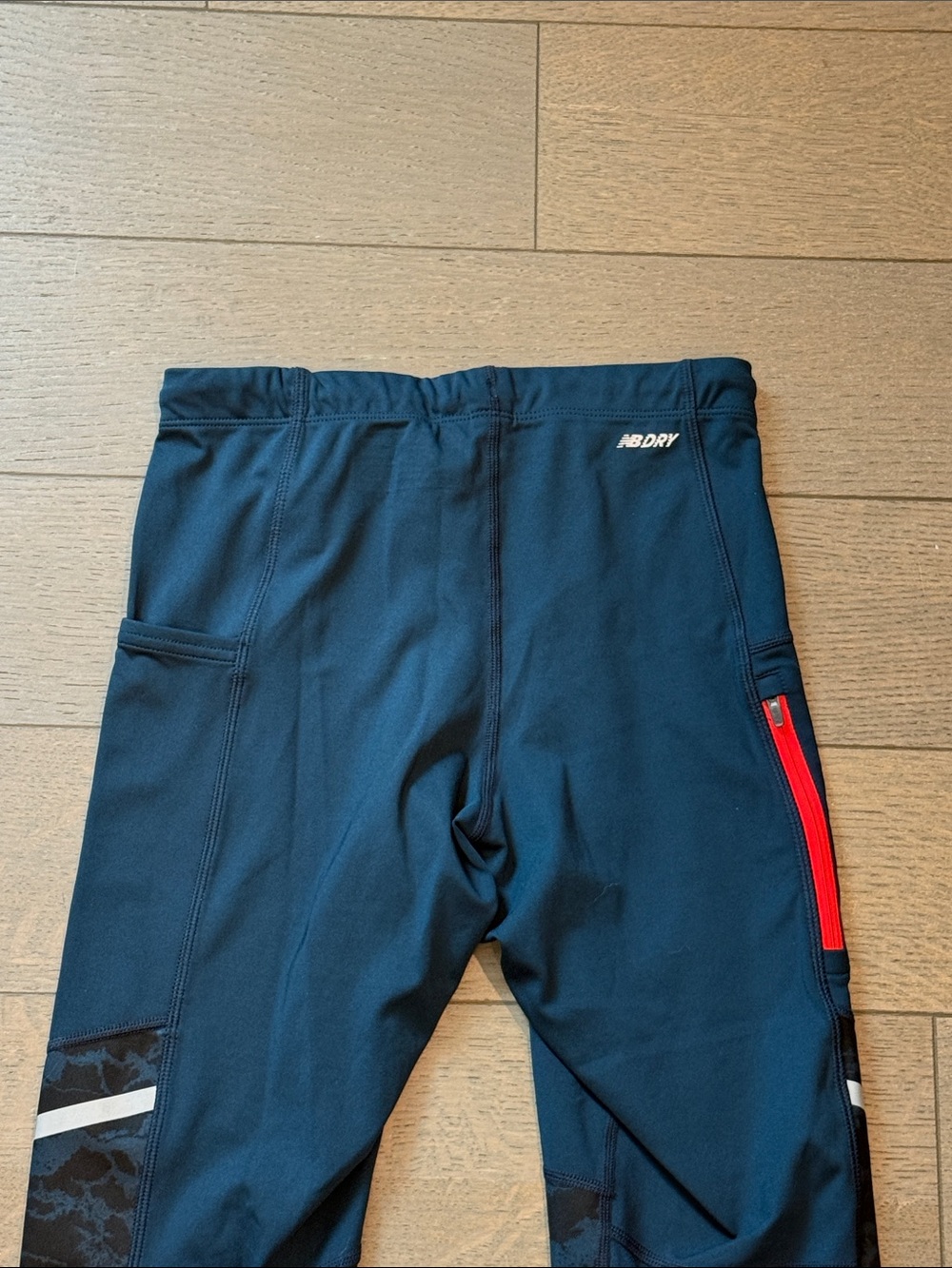 New Balance Men's Black Athletic Leggings - Picture 4 of 5
